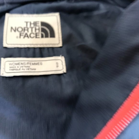 The North Face Anorak Hooded Windbreaker with Kangaroo Pouch.  Dark Blue White S - Picture 11 of 16